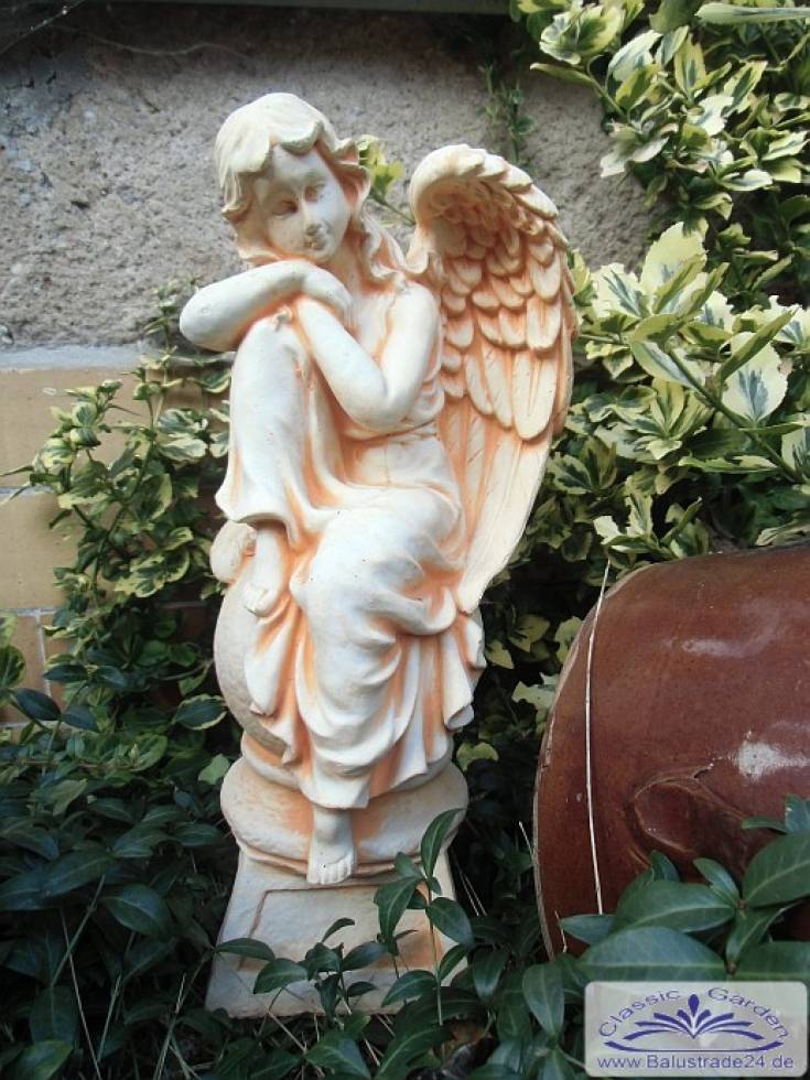 Engel Gartenfigur